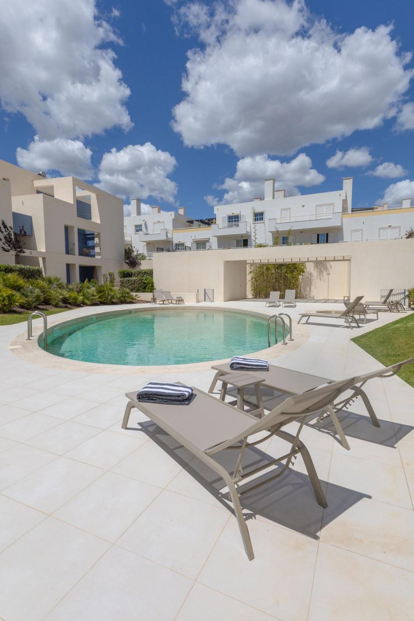 Casas Do Remos 5pax By Portugal Hideaway